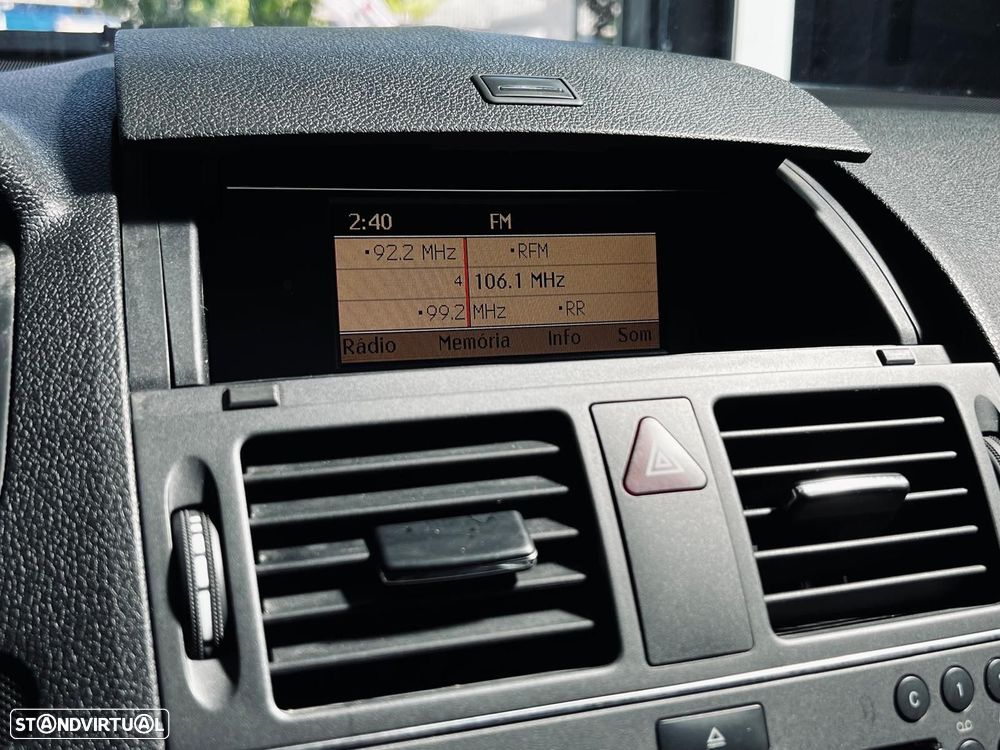 Mercedes-Benz C 250 CDi Avantgarde BlueEfficiency - 20