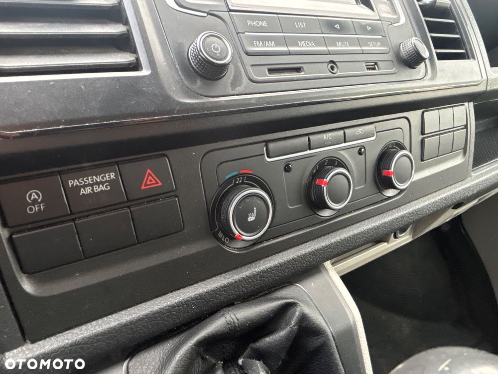 Volkswagen Transporter T6 - 20