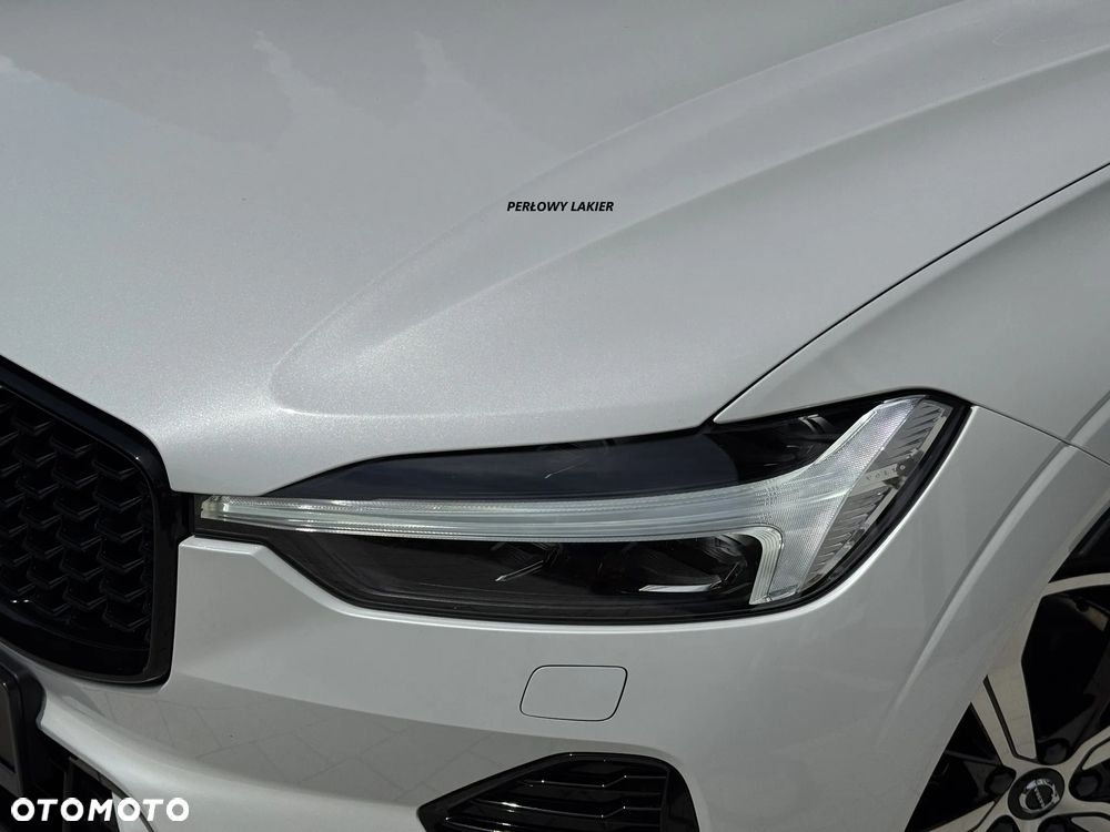 Volvo XC 60 B4 D AWD Plus Dark - 14