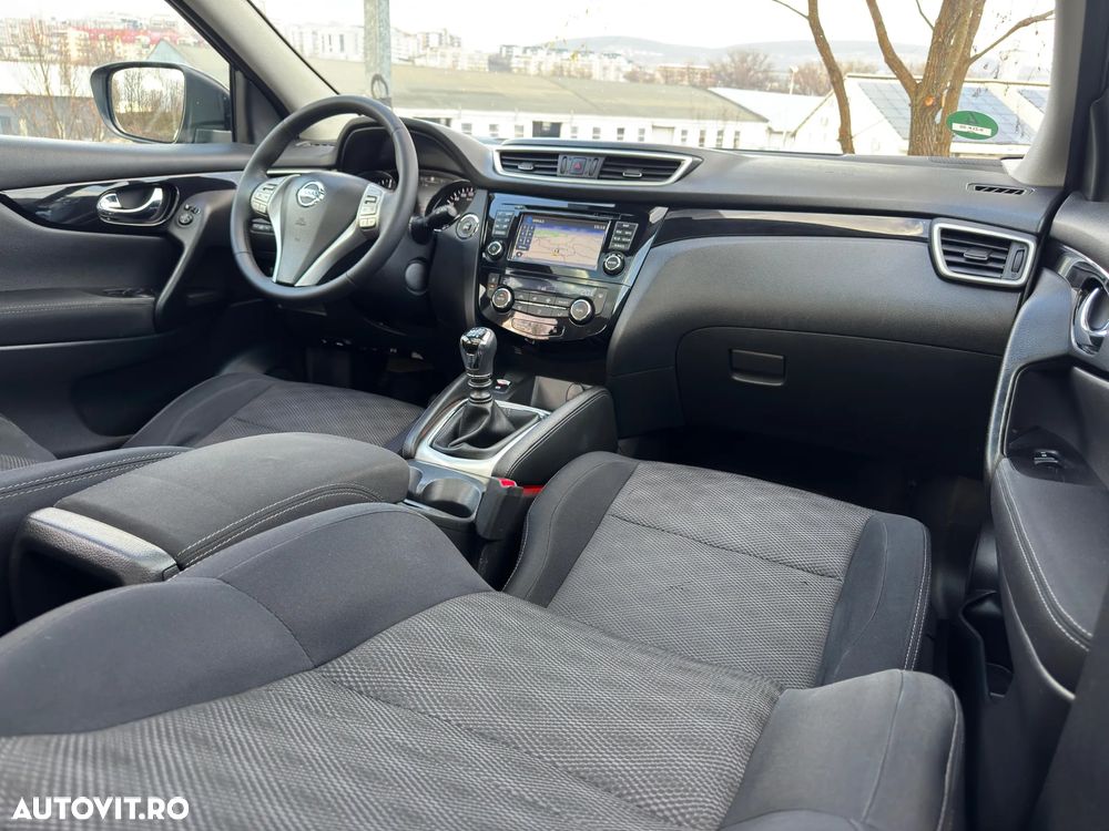 Nissan Qashqai 1.5 DCI TEKNA - 18