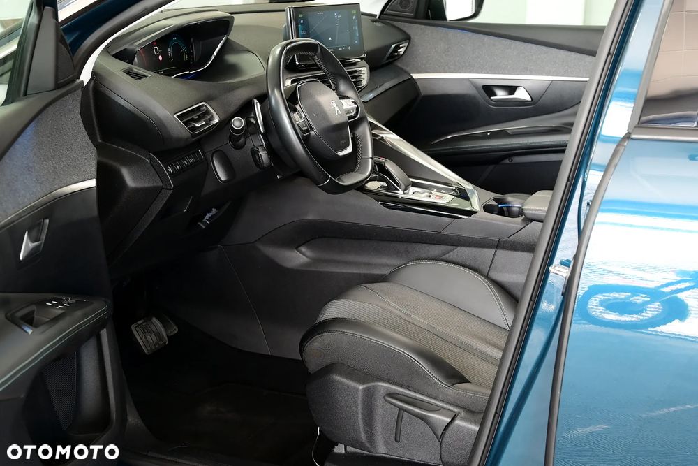 Peugeot 3008 1.6 PureTech Hybrid PHEV Allure S&S EAT8 - 7