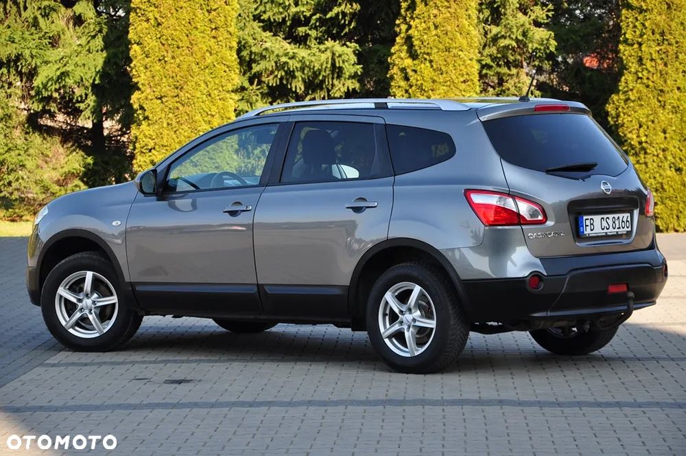 Nissan Qashqai+2 2.0 Acenta - 21