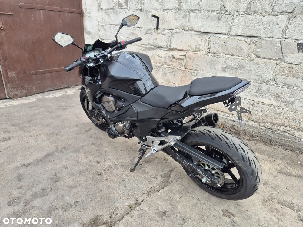 Kawasaki Z - 18