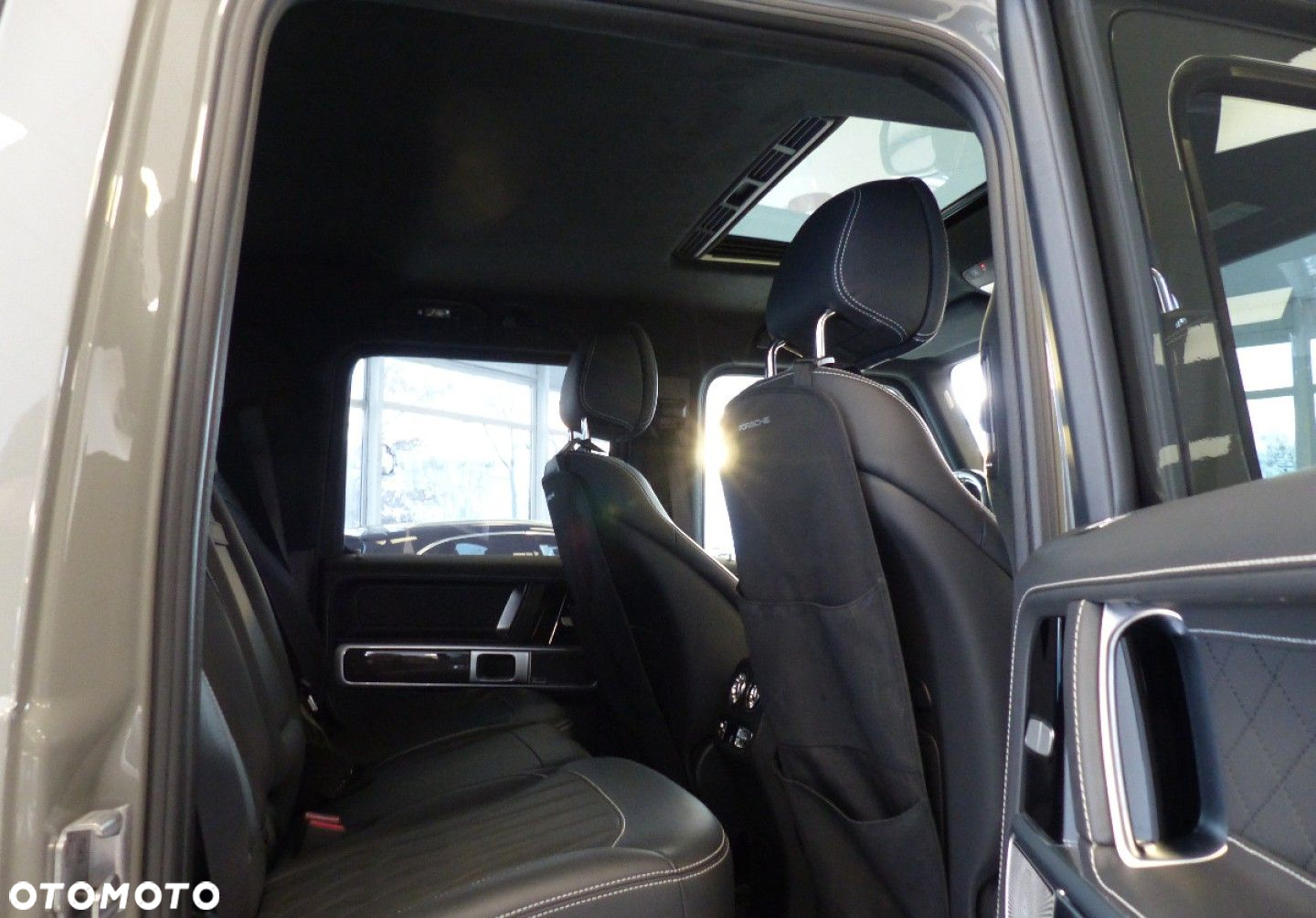 Mercedes-Benz Klasa G AMG 63 4x4 - 30