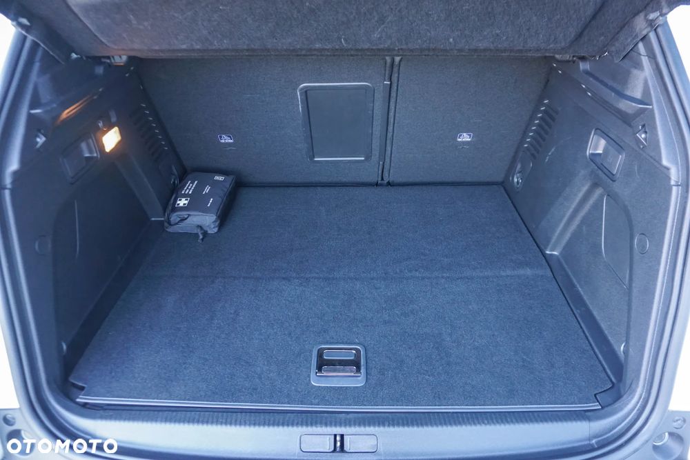 Peugeot 3008 1.6 PureTech Hybrid PHEV Allure Pack S&S EAT8 - 31