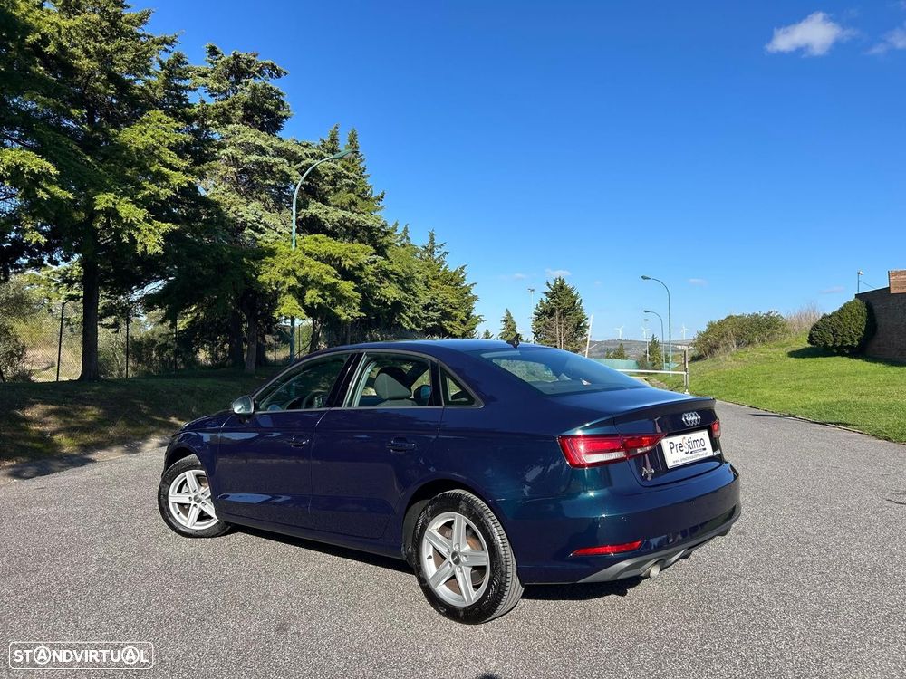 Audi A3 Limousine 30 TDI Design - 6