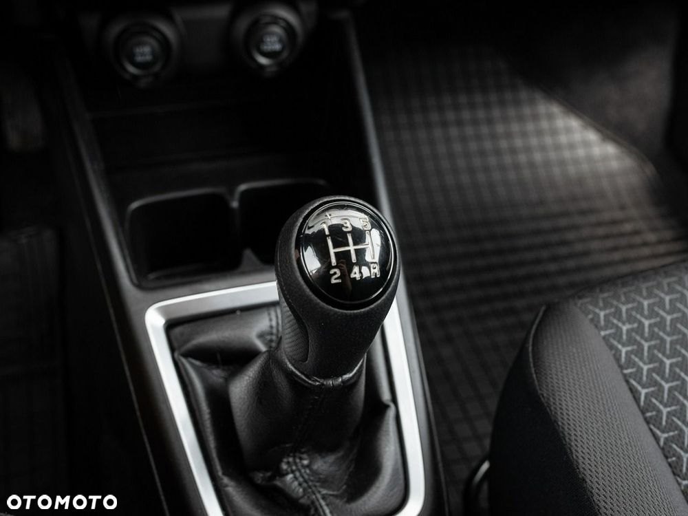 Suzuki Swift - 16
