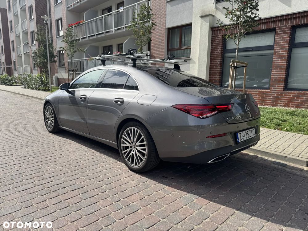 Mercedes-Benz CLA 200 Progressive 7G-DCT - 3