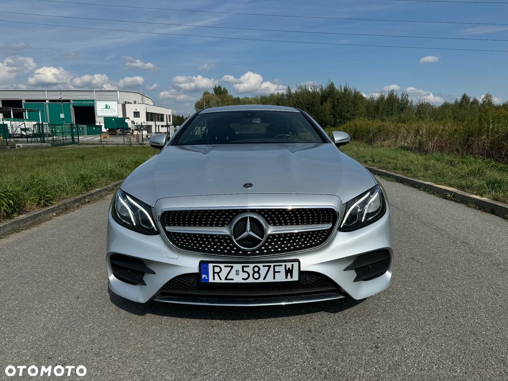 Mercedes-Benz Klasa E - 23