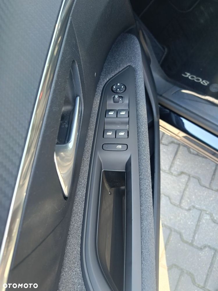 Peugeot 3008 1.5 BlueHDi Active Pack S&S EAT8 - 12