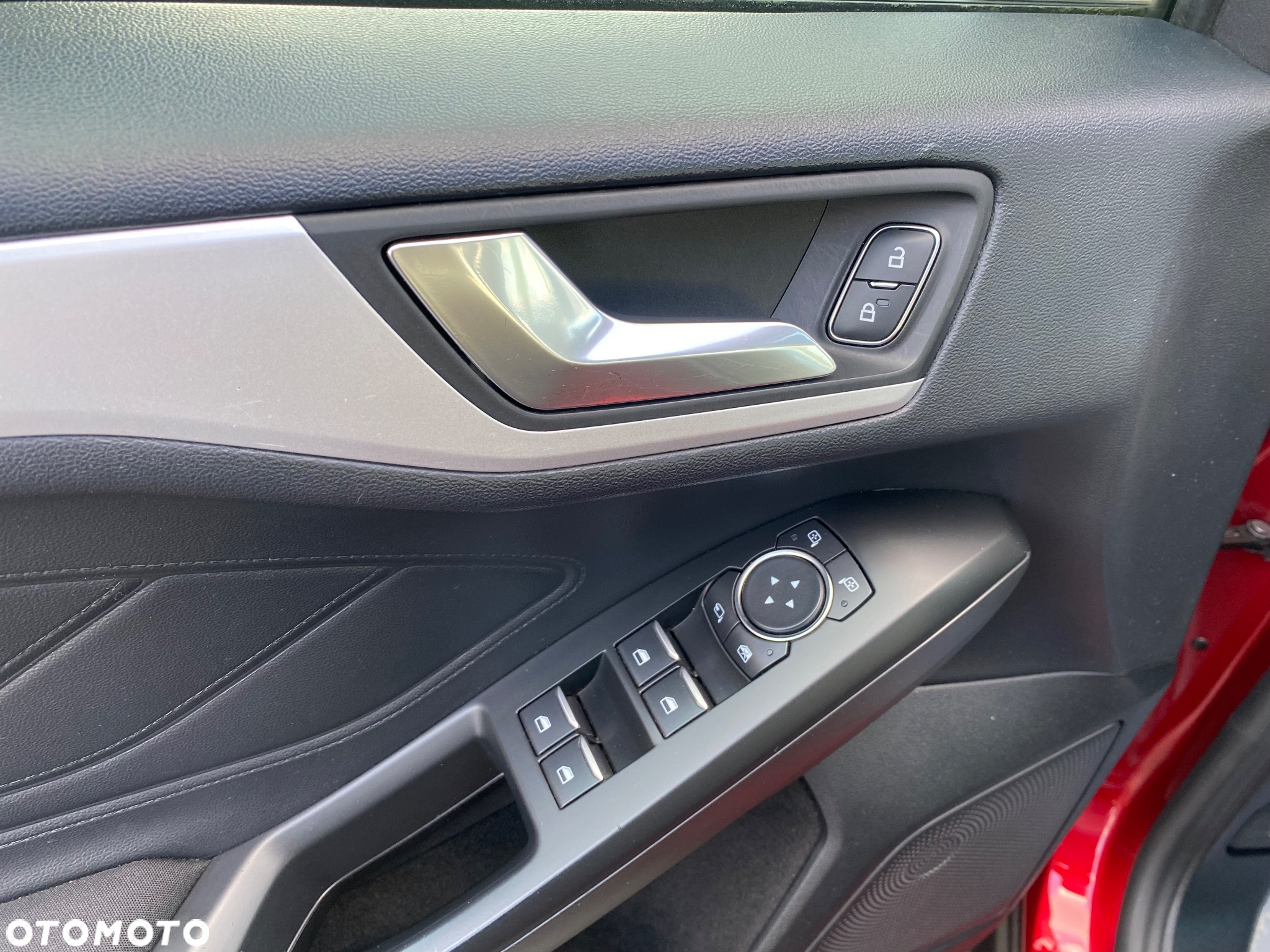 Ford Focus 1.0 EcoBoost Active Business - 20