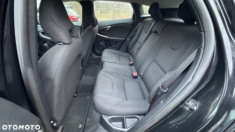 Volvo V40 D2 Kinetic - 30