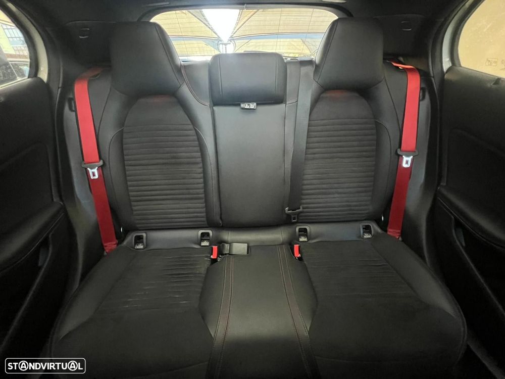 Mercedes-Benz GLA 45 AMG 4-Matic - 19