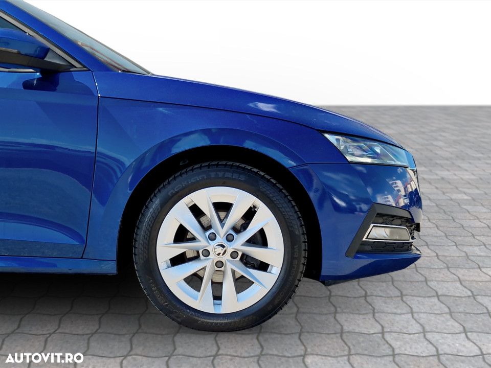 Skoda Octavia 1.5 TSI DSG MHEV Style - 12