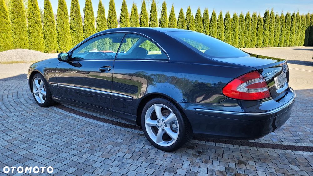 Mercedes-Benz CLK 270 CDI Elegance - 4