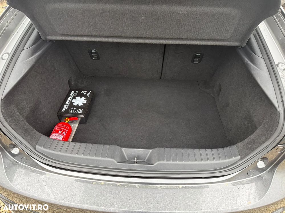 Mazda 3 e-Skyactiv X186 AT MHEV GT+ - 8