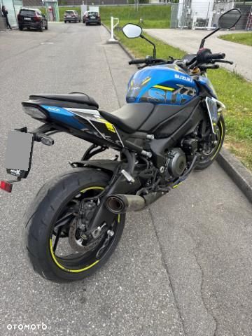 Suzuki GSX 1000 - 6