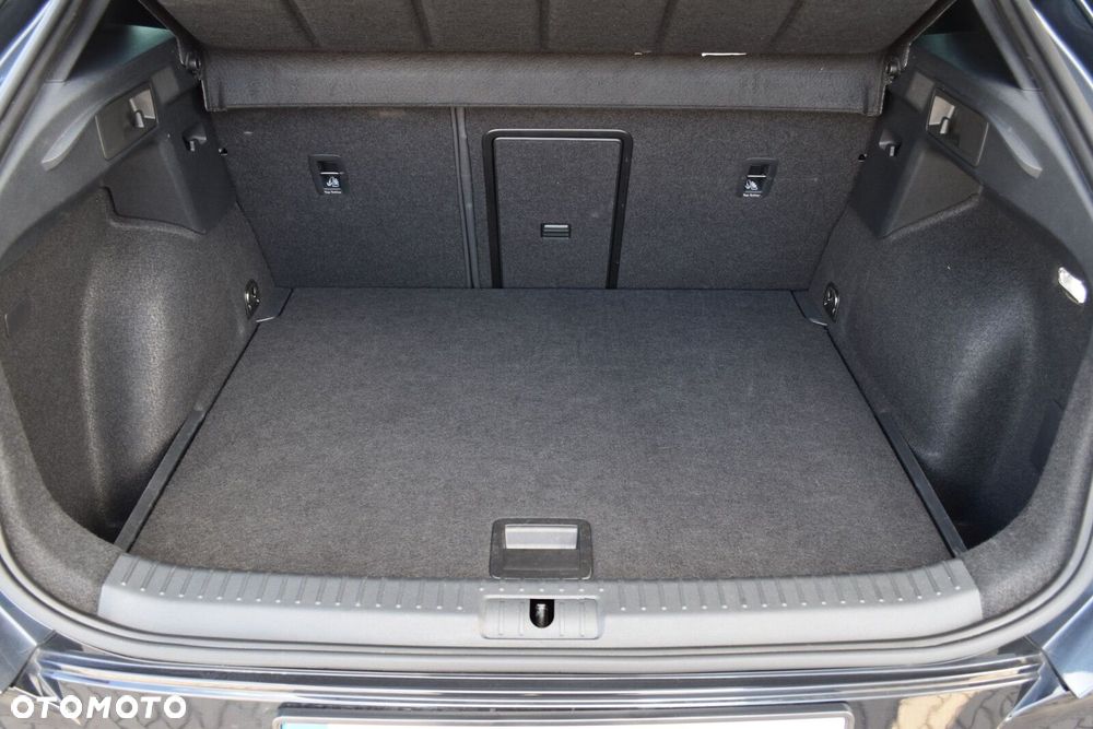 Cupra Formentor 1.5 TSI DSG - 39