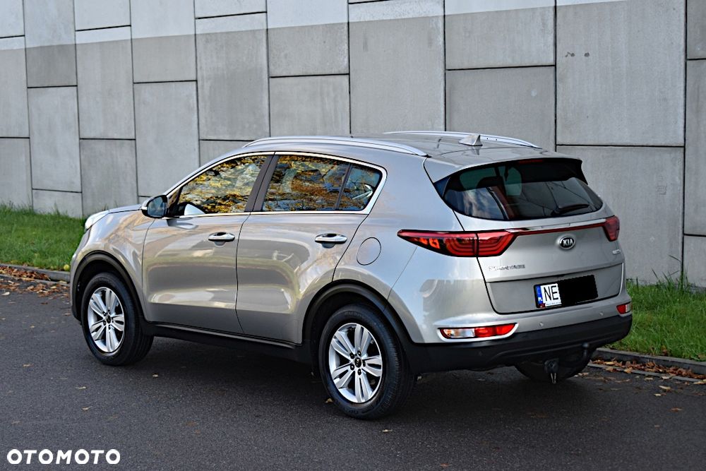 Kia Sportage 1.6 GDI 2WD Black Edition - 12