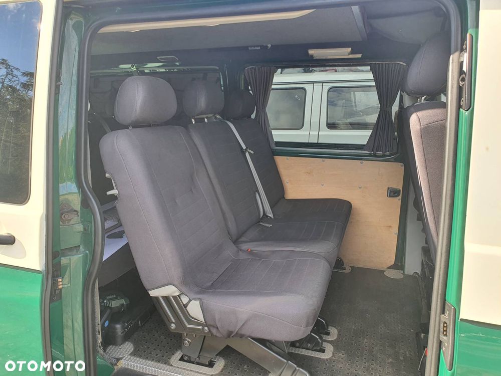 Volkswagen California - 23