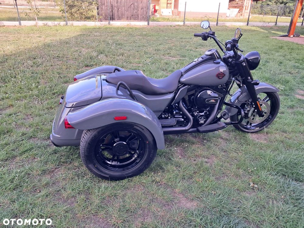 Harley-Davidson Trike Freewheeler - 3