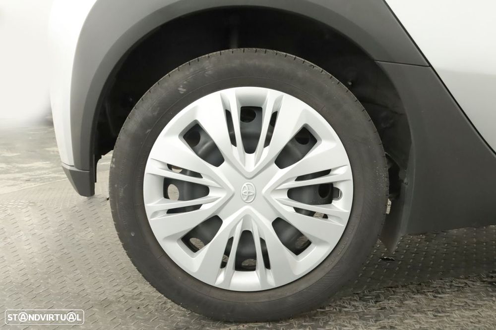 Toyota Aygo 1.0 X-Play - 5