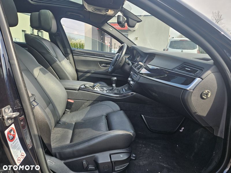 BMW Seria 5 - 24