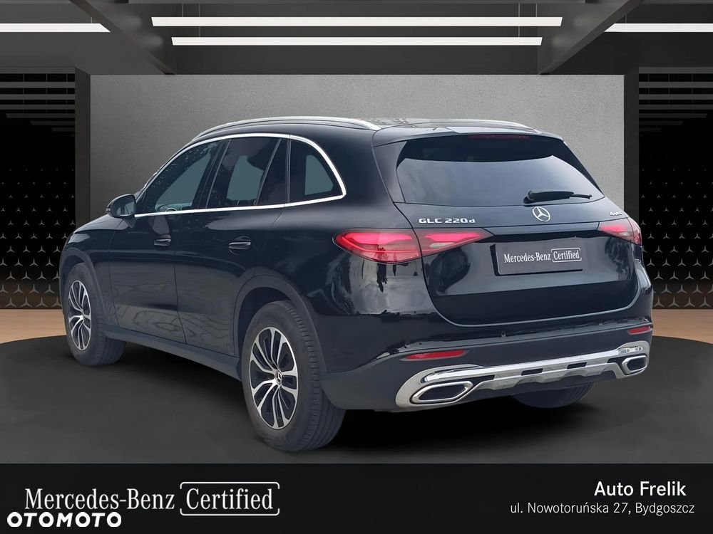 Mercedes-Benz GLC 220 d mHEV 4-Matic Avantgarde - 4
