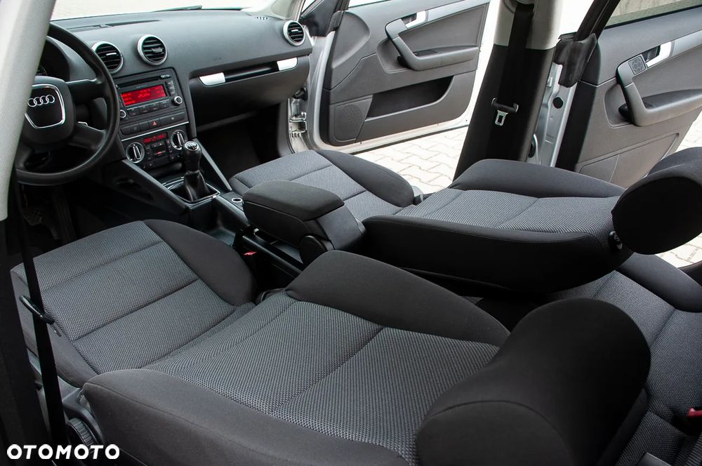 Audi A3 Sportback 1.6 Prime Line - 26
