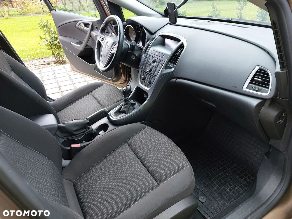 Opel Astra IV 1.4 T Enjoy - 11