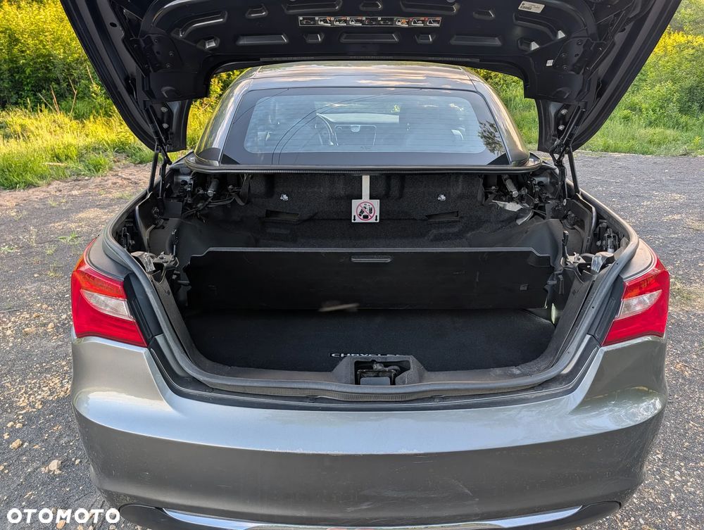 Chrysler 200 - 4