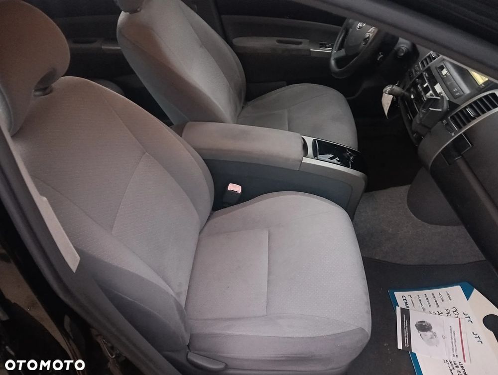 Toyota Prius 1.5 VVT-i Prestige - 5