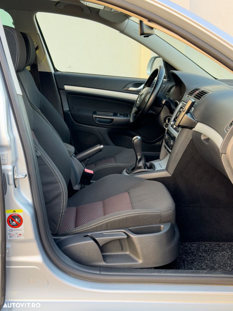 Skoda Octavia 2.0 TDI Drive - 8