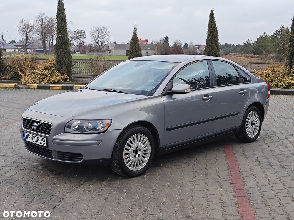 Volvo S40 2.4 Momentum - 3