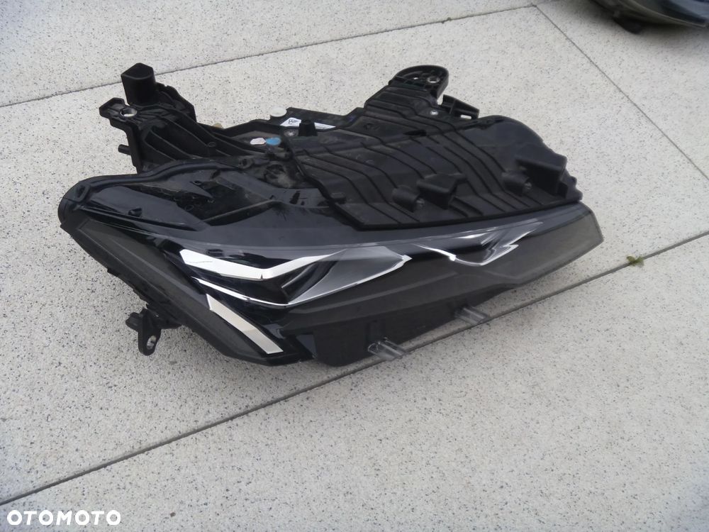 PEUGEOT 308 T10 LAMPA PRZOD PRAWA STRONA FULL LED MATRIX 9849114880 - 2