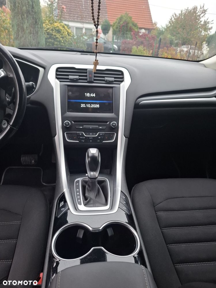 Ford Mondeo - 9