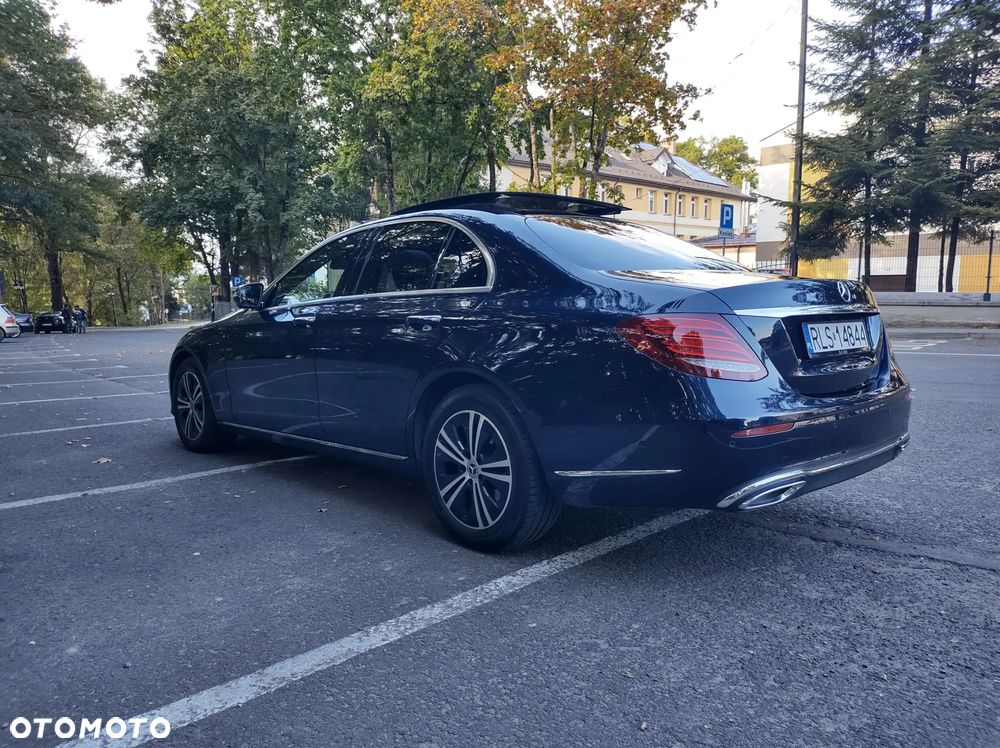 Mercedes-Benz Klasa E 220 d 4-Matic 9G-TRONIC - 7
