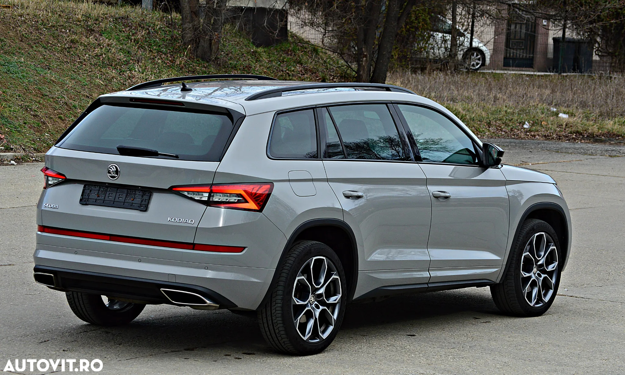 Skoda Kodiaq 2.0 Bi-TDI 4x4 DSG RS - 6