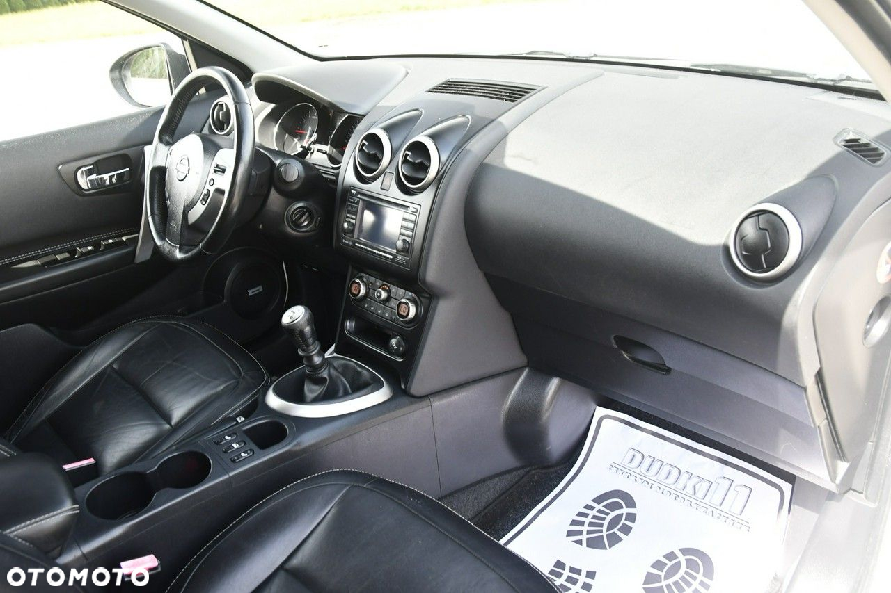 Nissan Qashqai+2 - 28