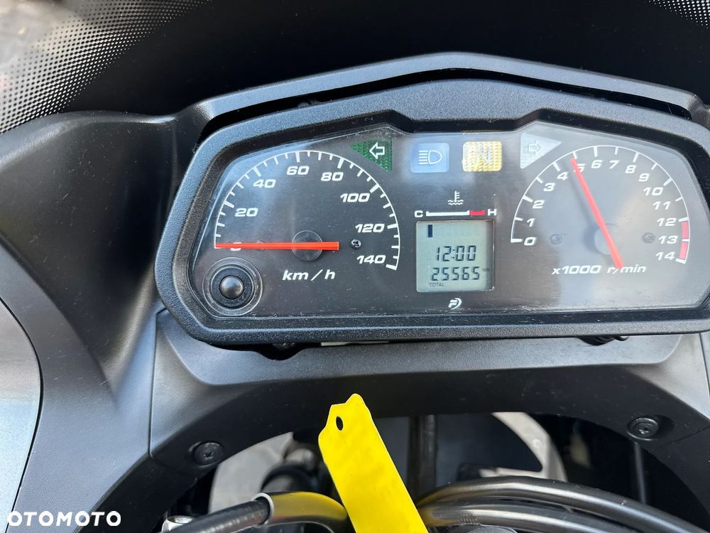 Honda Varadero - 13