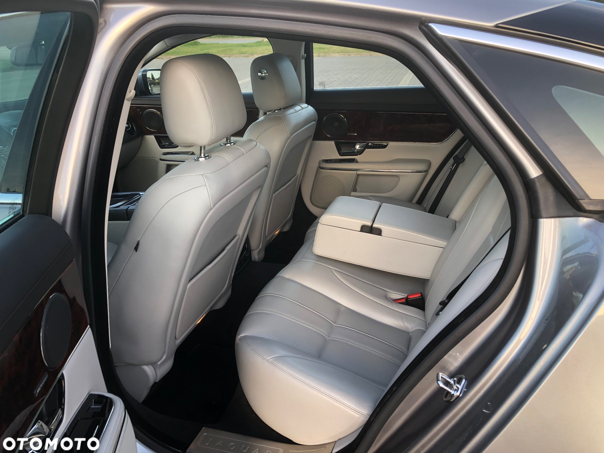 Jaguar XJ 3.0 V6 Kompressor Luxury - 11
