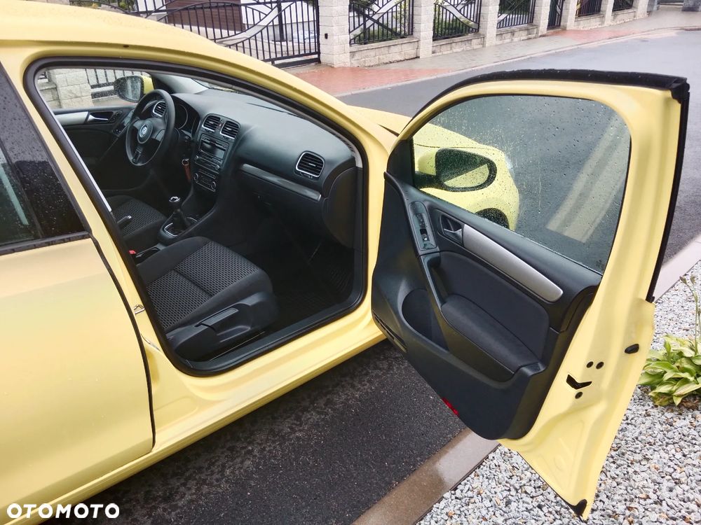 Volkswagen Golf 1.6 TDI DPF Comfortline - 7