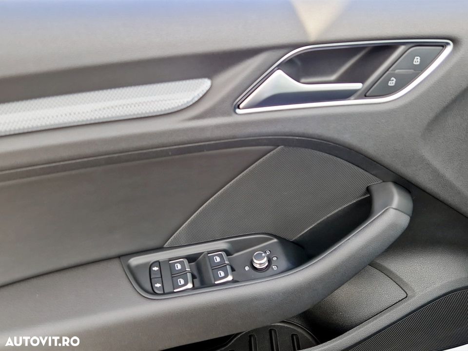 Audi A3 Sportback 1.2 TFSI Stronic Ambiente - 15