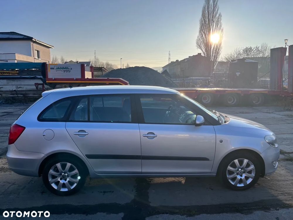 Skoda Fabia 1.2 TSI Style - 6