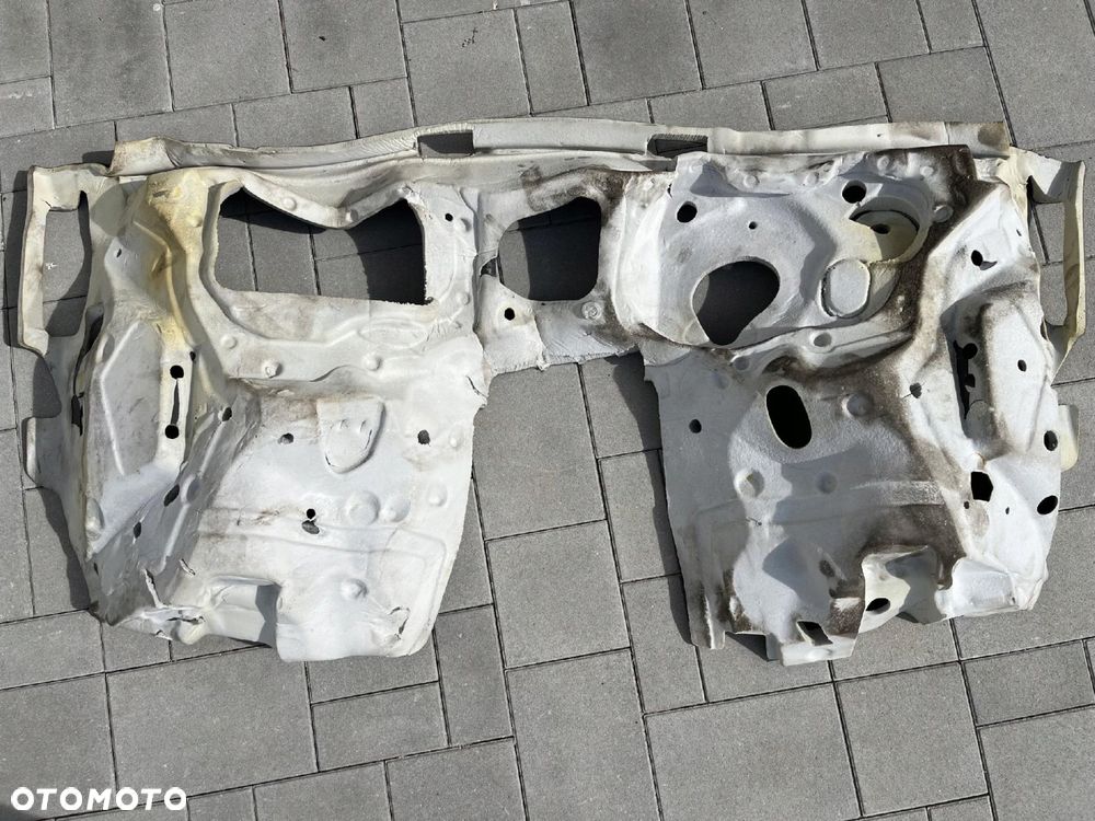 VOLVO V90 WYGŁUSZENIE ŚCIANY GRODZIOWEJ 50875170 - 4
