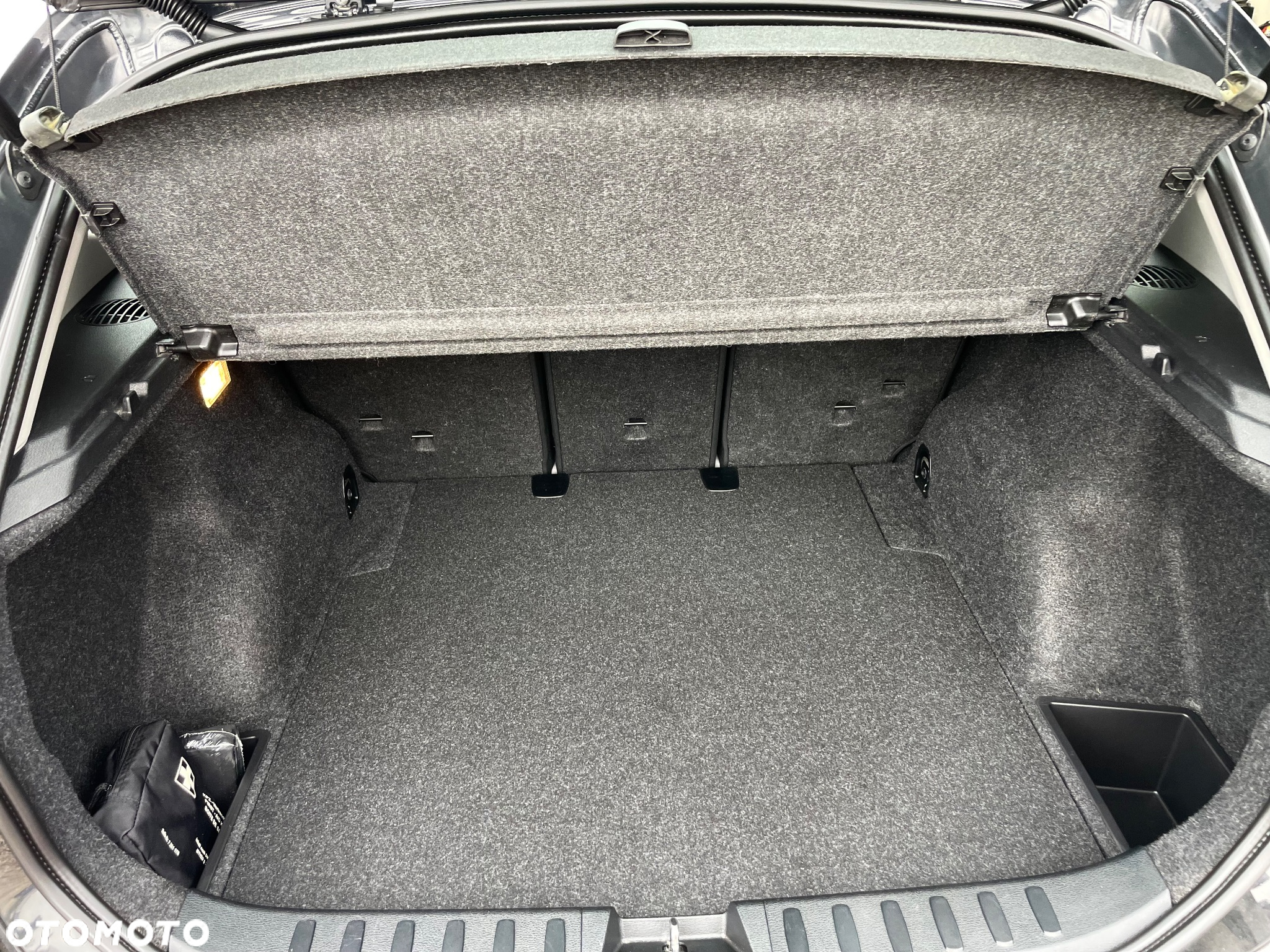 BMW X1 sDrive18d Sport Line - 30