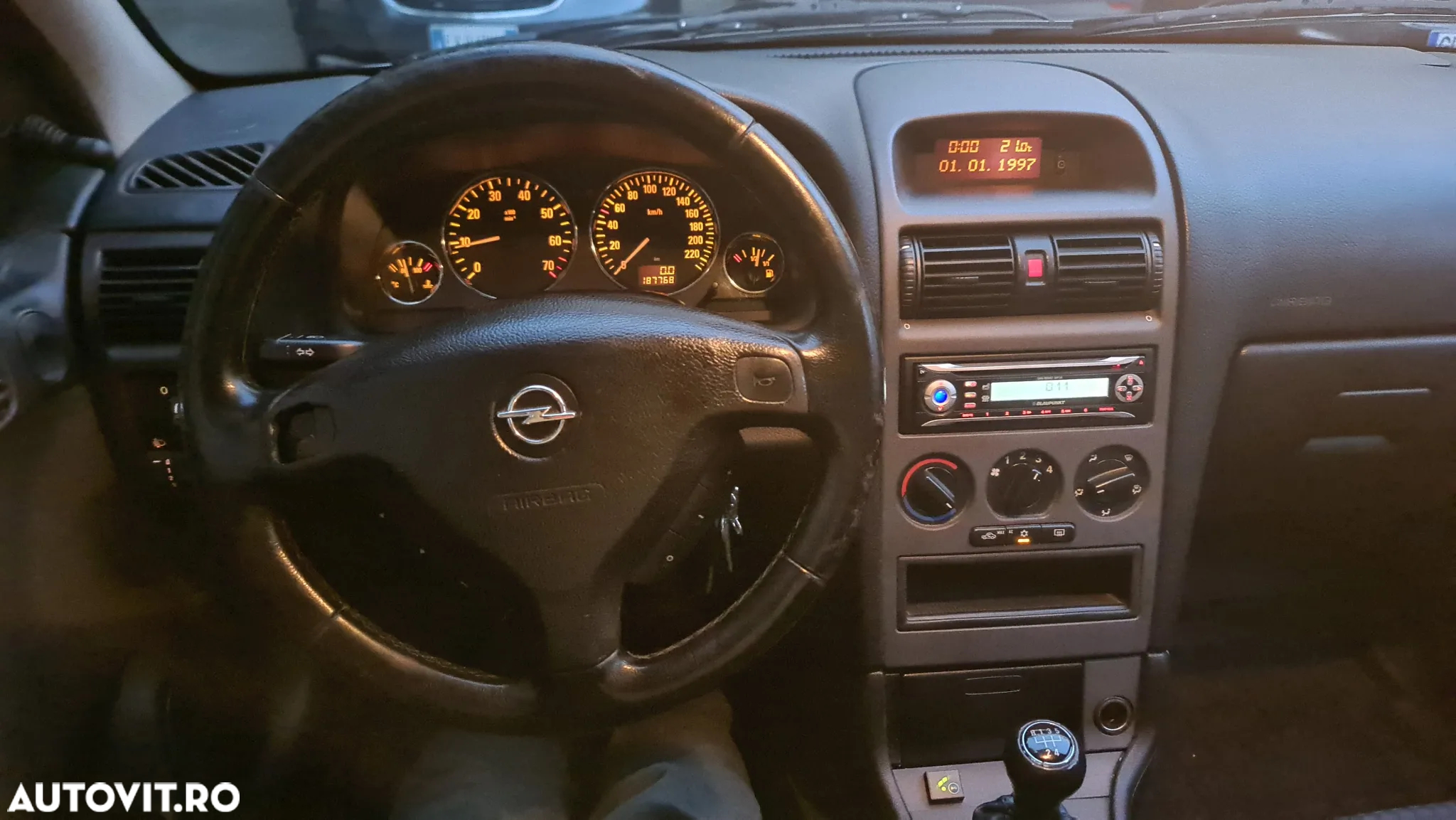 Opel Astra Classic Caravan 1.6i - 4
