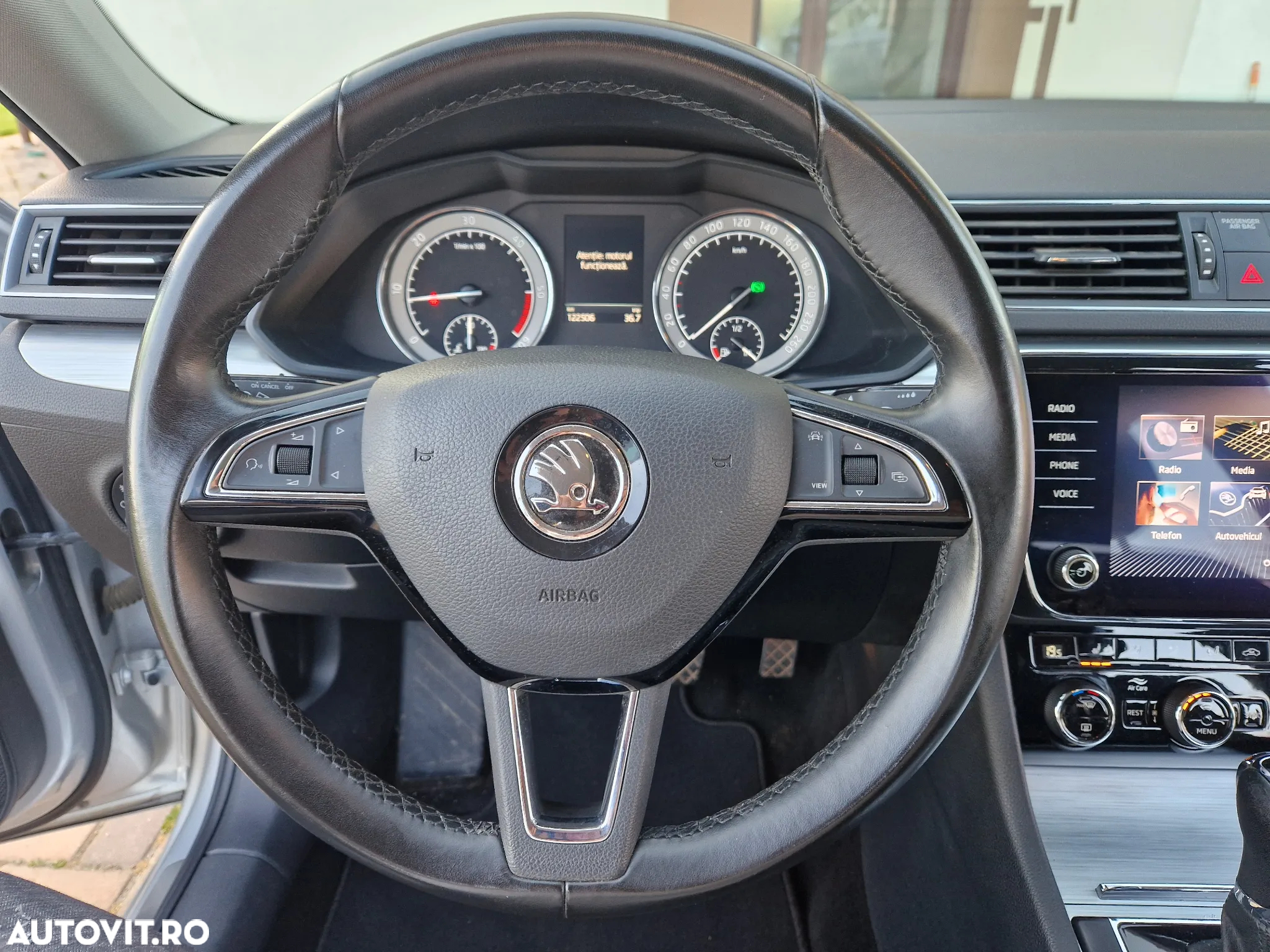 Skoda Superb 2.0 TDI DSG Ambition - 10