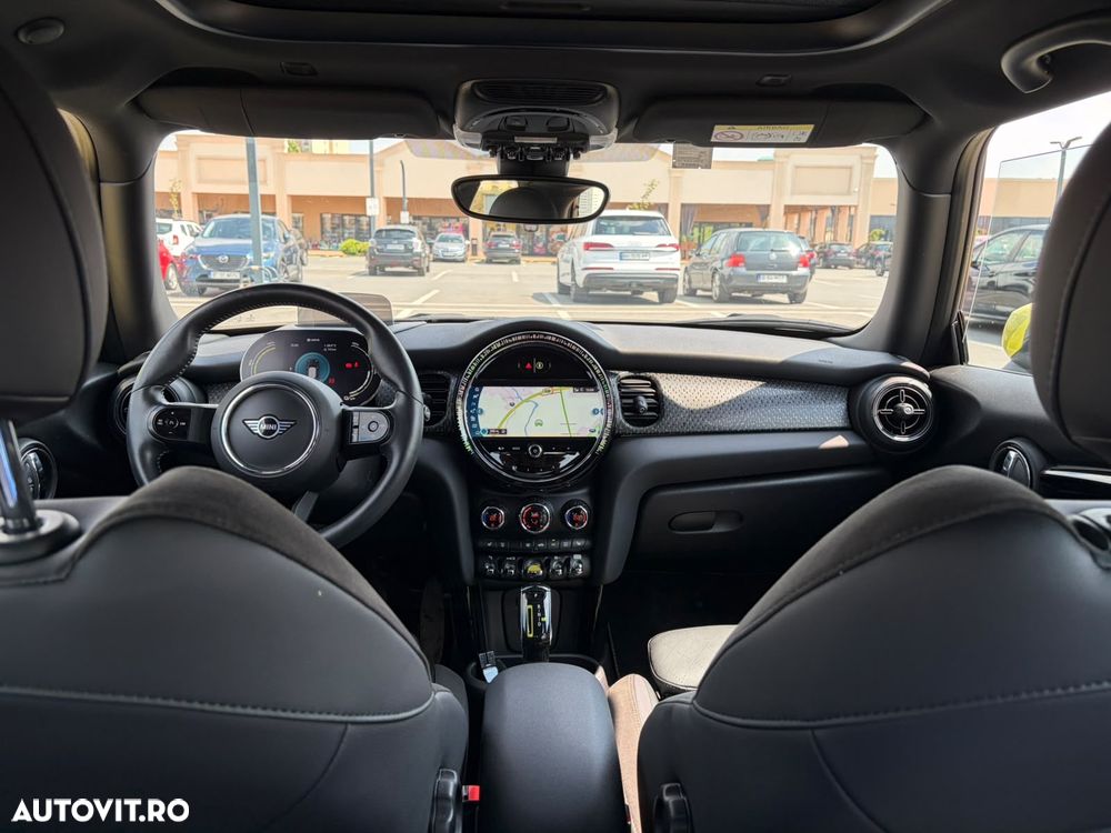 Mini Cooper SE Electric Trim - 13
