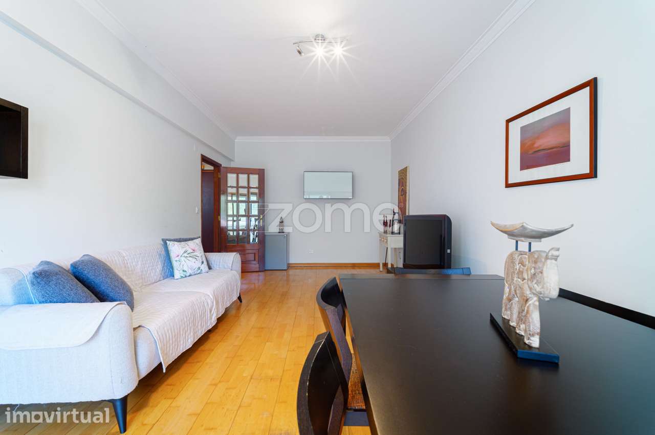 Apartamento T2 Carnaxide - Grande imagem: 3/25